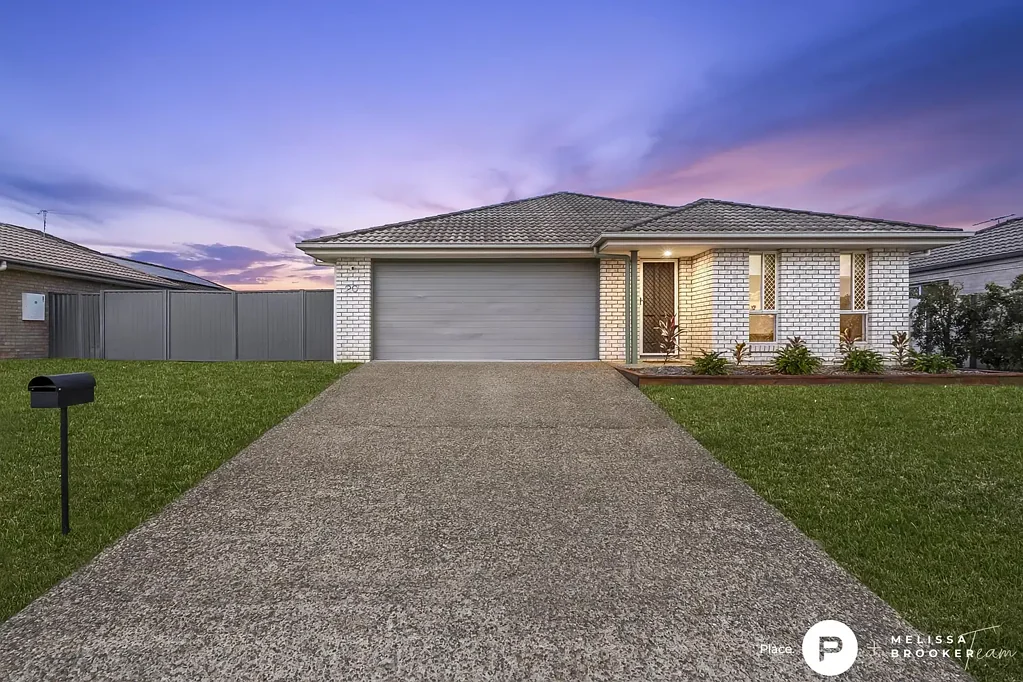 Caboolture 4غرفة نوم 4 bedrooms, media room and side access
