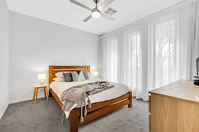 15 Phillip Crescent, Valley View, SA 5093, 3 slaapkamers, 2 badkamers, House