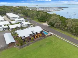 3/651 Esplanade, Urangan