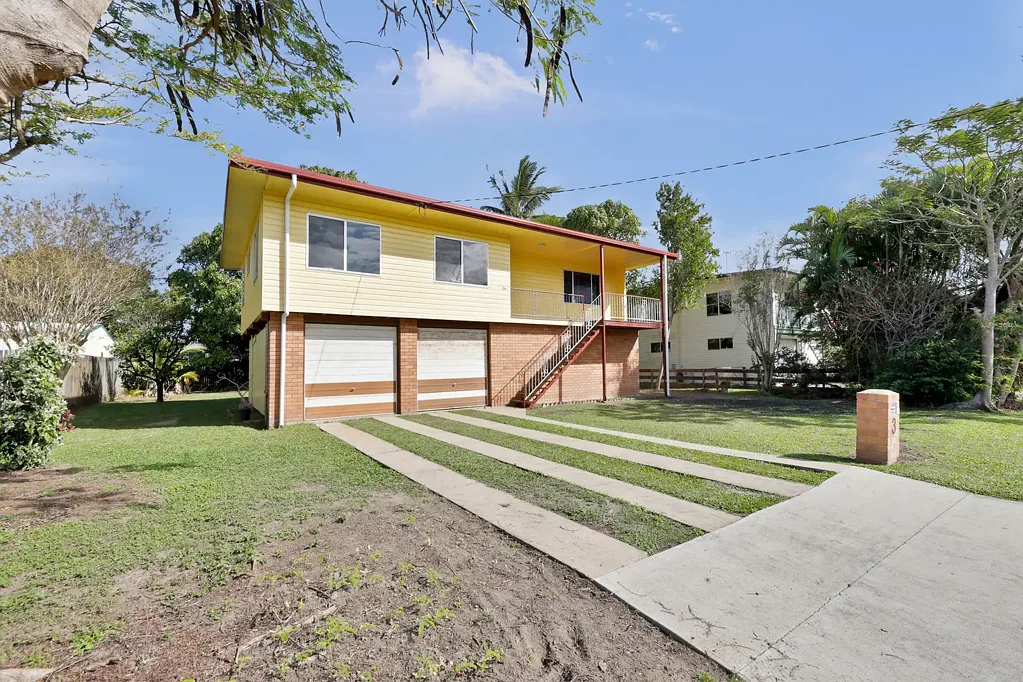 South Mackay 4Zimmer Opportunity Knocks