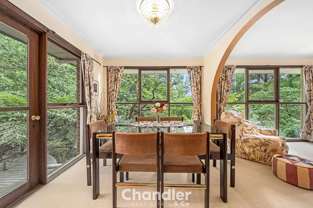 Olinda 4 Bedroom Private and Picturesque "Forest Keep" Family Retreat