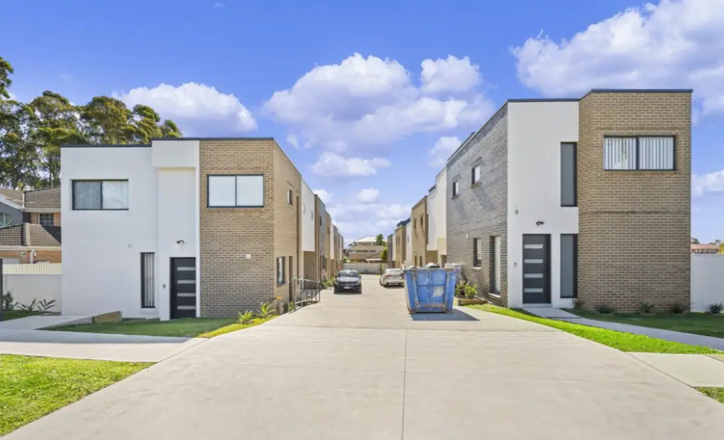 Near New Three-Bedroom Townhouse in a Prime Location!