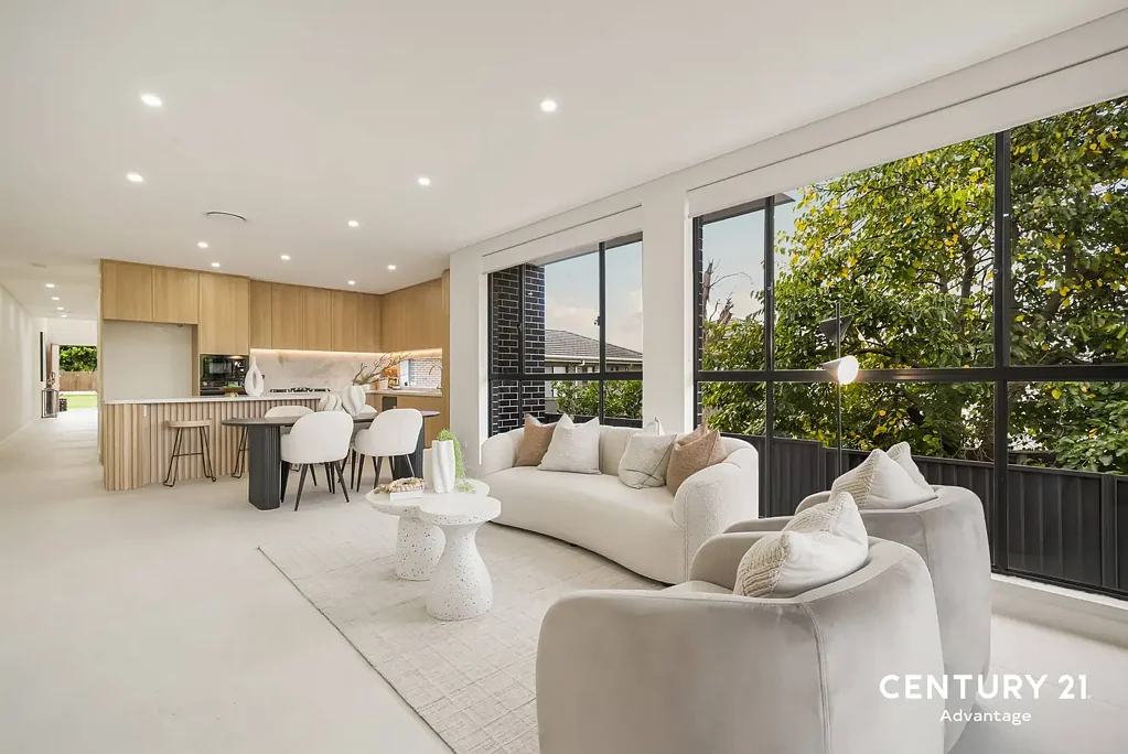 Wentworthville 5房 全新联排别墅 383㎡地块 全双砖结构 宏伟入口 设计师厨房 五房带柜 主卧步入式衣帽间 户外厨房 智能入口 EV充电 太阳能系统 超大遥控车库 精英生活方式 Exceptional Full-Brick Masterpiece