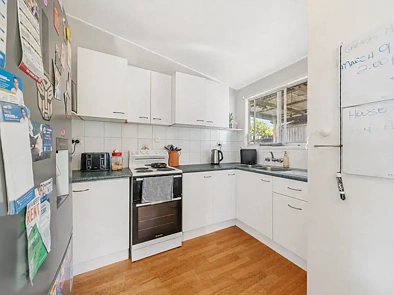 30A PAYNE ST, CABOOLTURE QLD 4510, 3 phòng ngủ, 1 phòng tắm, Apartment