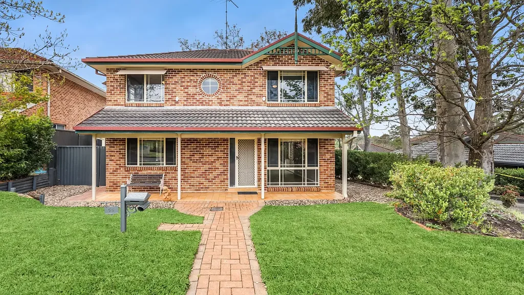 North Richmond 3Zimmer Low-Maintenance Living in a Convenient North Richmond Location