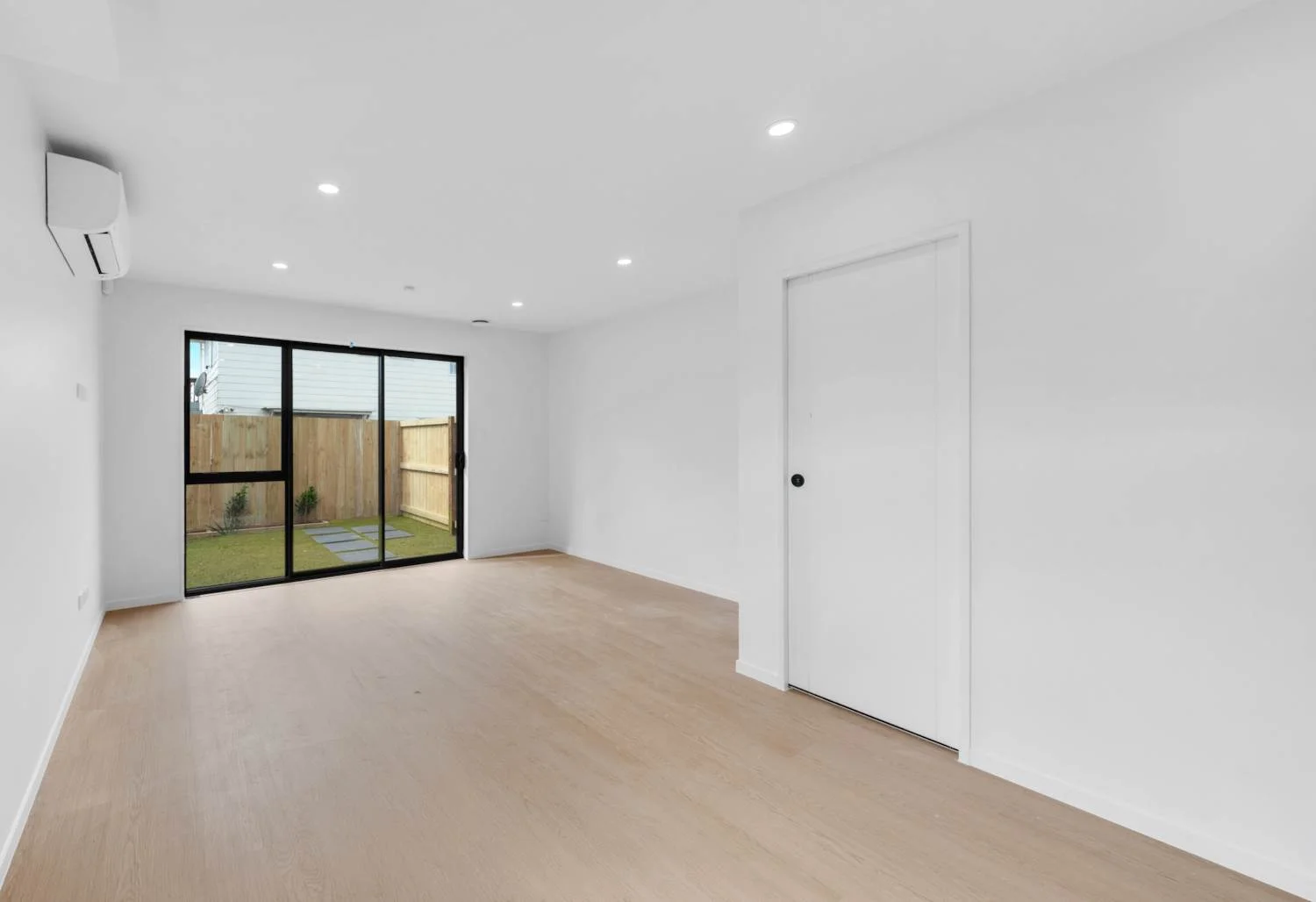 6/14 Ashley  Avenue, Mangere East, photo 3