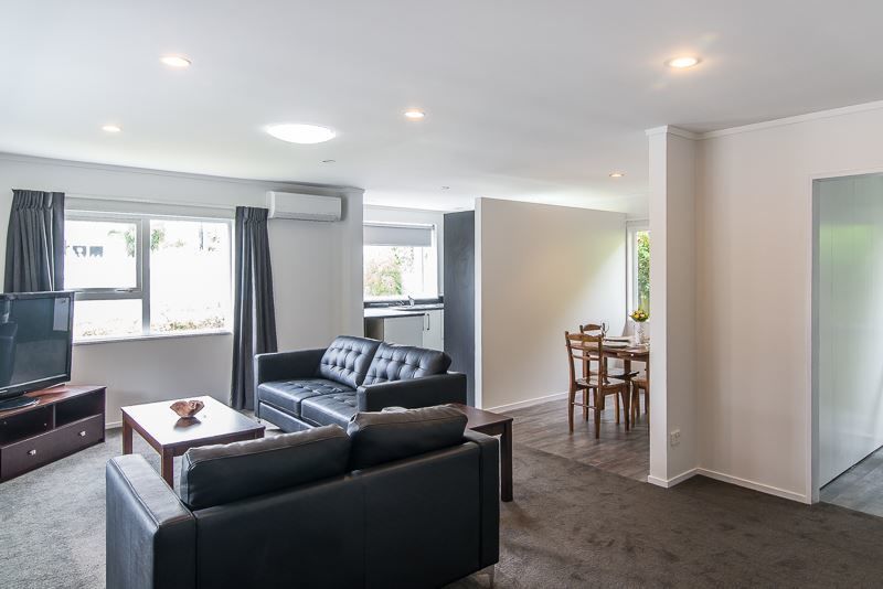 8b Gavin Road, Raumati Beach, Kapiti Coast, 2 ห้องนอน, 1 ห้องน้ำ