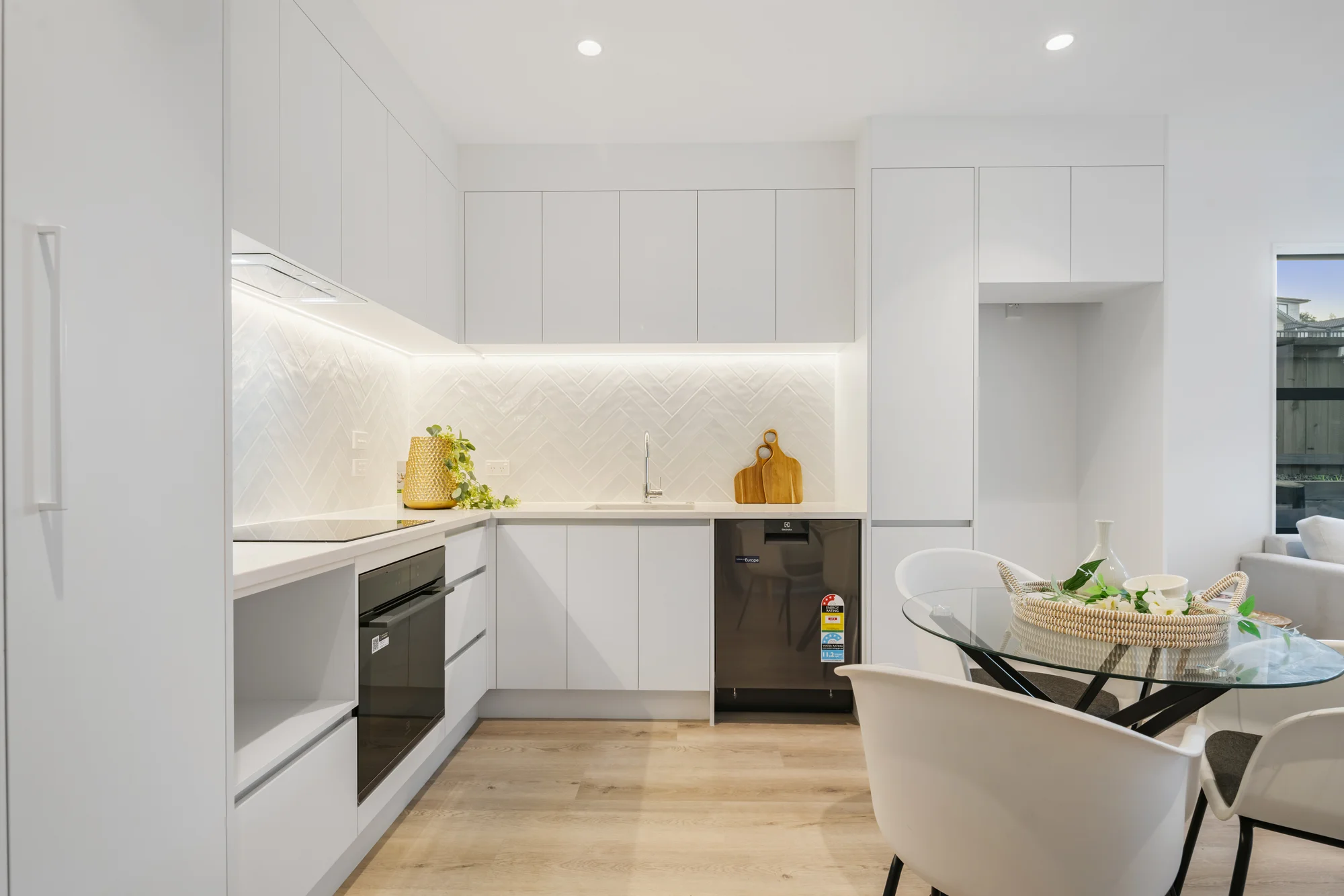 Fairview Heights 3Phòng ngủ Stylish & Convenient Brand-New Home
