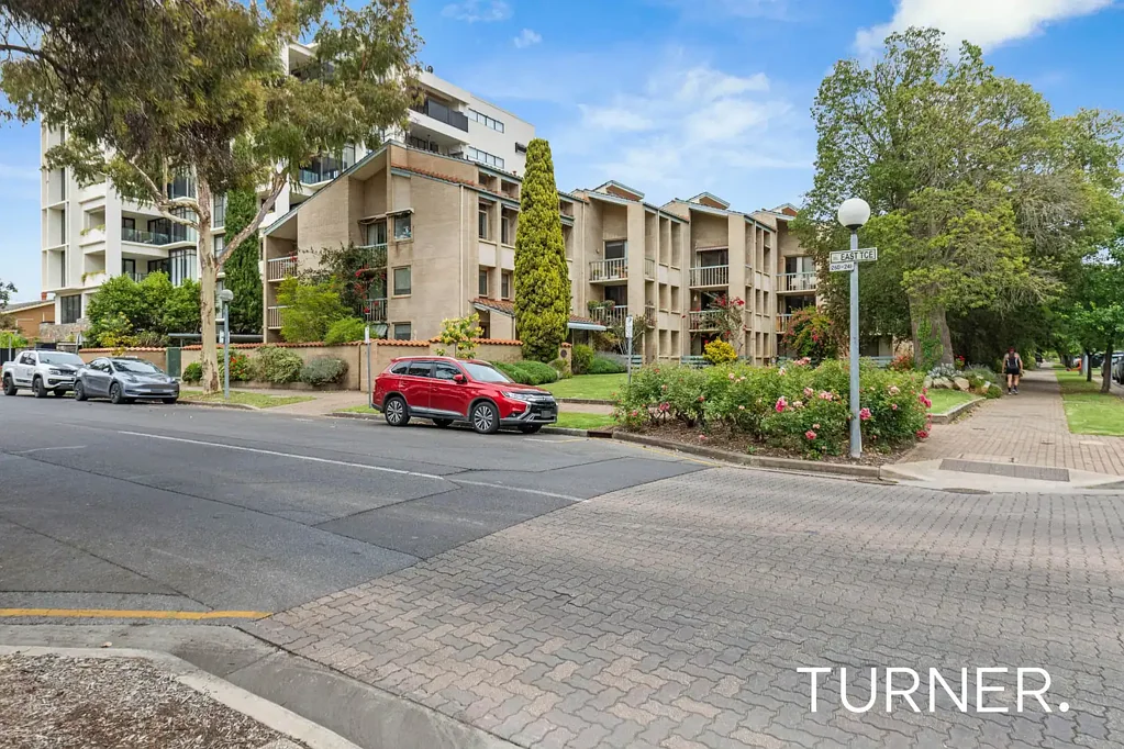 2 bedroom unit with Mezzanine overlooking Victoria Park