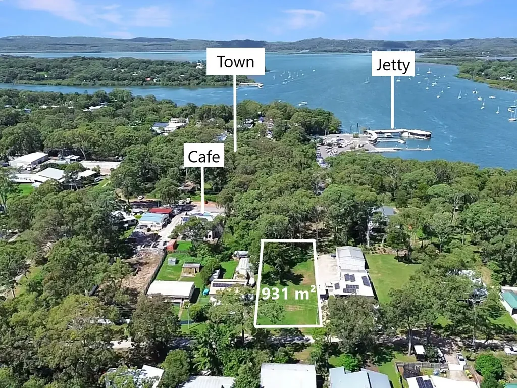 18 Cliff Terrace, Macleay Island, QLD 4184