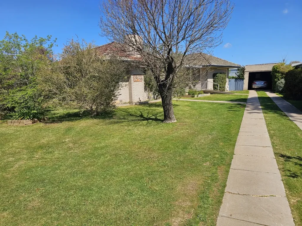 192 Woods Street, Donald, VIC 3480