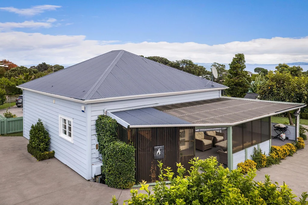 Waiomu 2ਬੈੱਡਰੂਮ The Essence of Tranquil, Refined Living