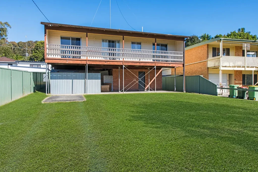 Perfect Family Starter with Fresh Updates and Ultra-Convenient Location