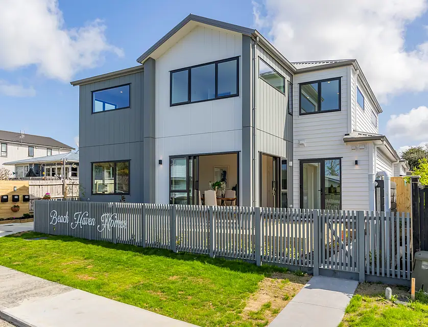 2/27 Odonn Avenue, Beach Haven, North Shore City, 4 chambres, 2 salles de bain, House