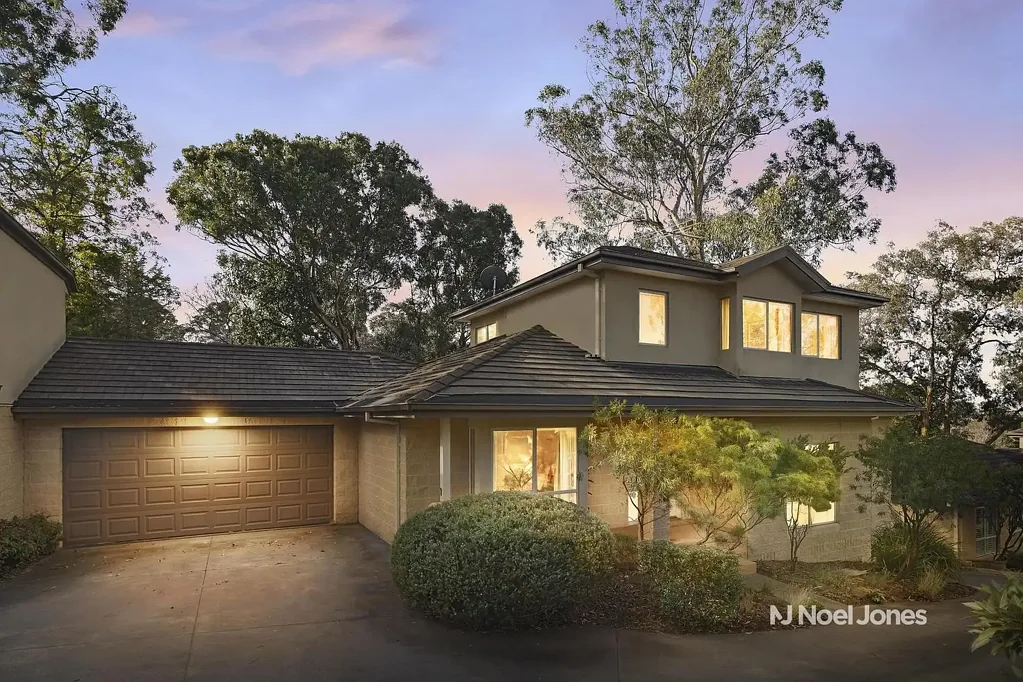 Vermont 3房 宁静环境中的精美联排别墅 Stunning Townhouse in a Serene Setting