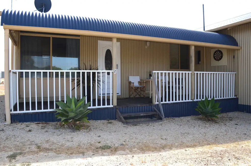 2 Batt Close, Bremer Bay, WA 6338