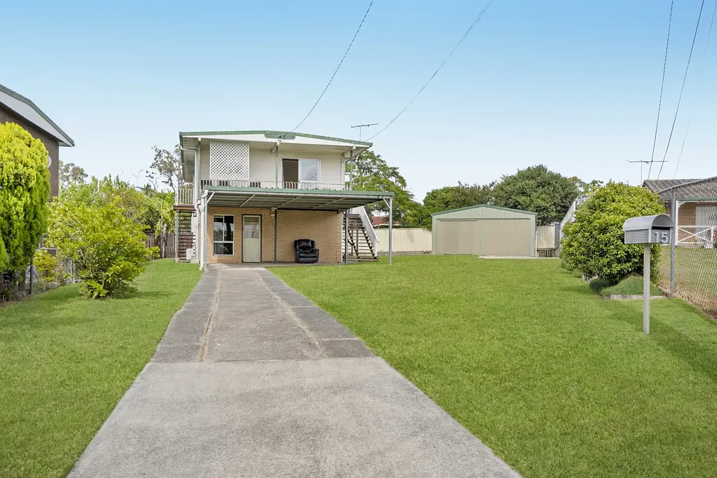 15 Linda Street, Kingston, QLD 4114