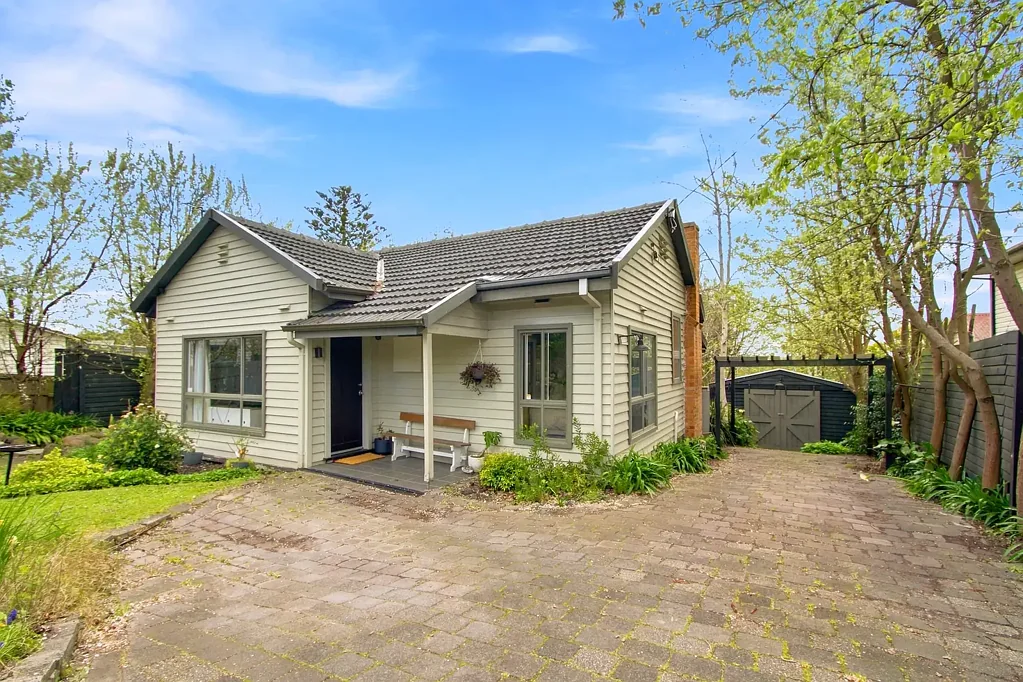 Morwell 2 Bedroom YOUR OWN SLICE OF PARADISE