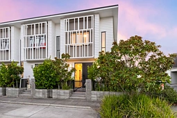 3 Harakeke Road, Hobsonville