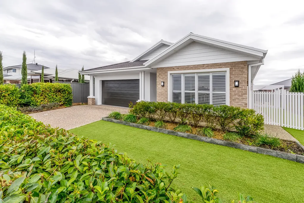 44 Azure Avenue, Dubbo, NSW 2830