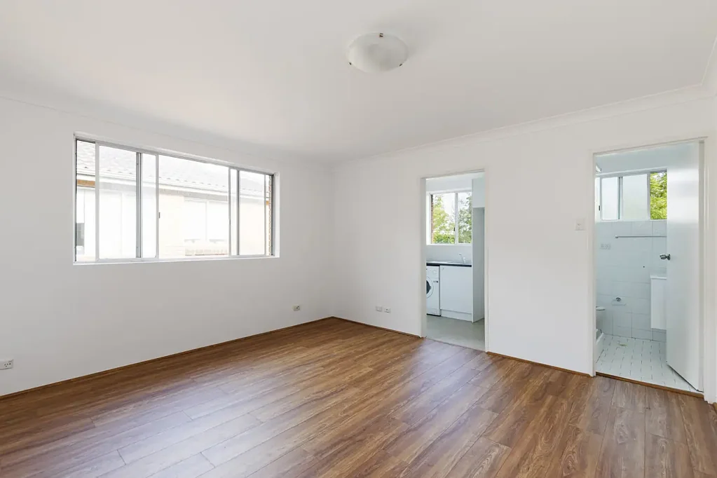 Sun-filled apartment