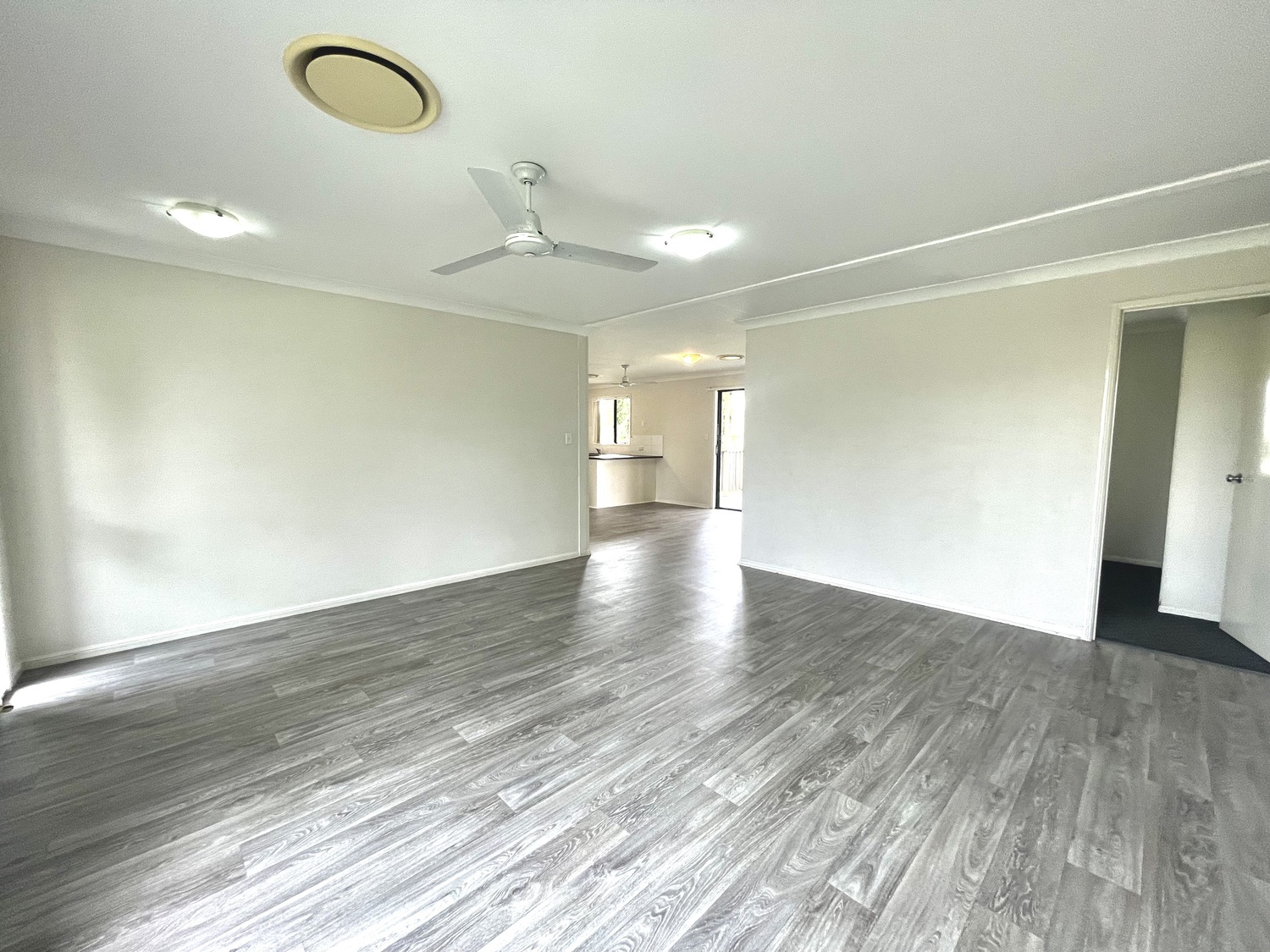 14 NONETTE ST, MORANBAH QLD 4744, 0 침실, 0 욕실, House