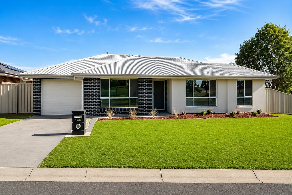 Modern Three-Bedroom Home with Dual Living Spaces