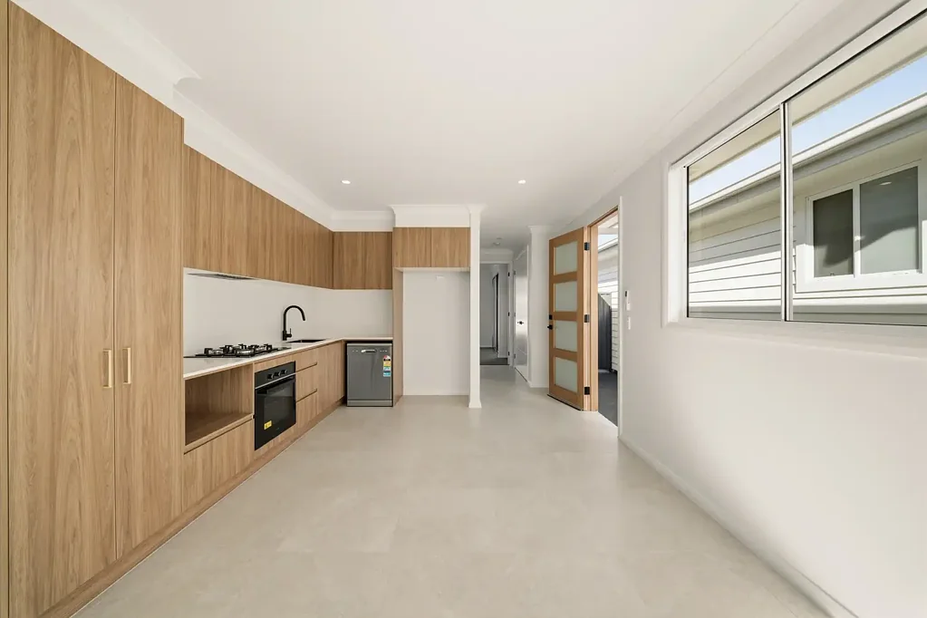 Modern Granny Flat with Private Yard