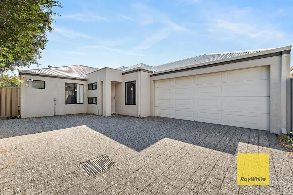 Thornlie 4房  Convenient Location