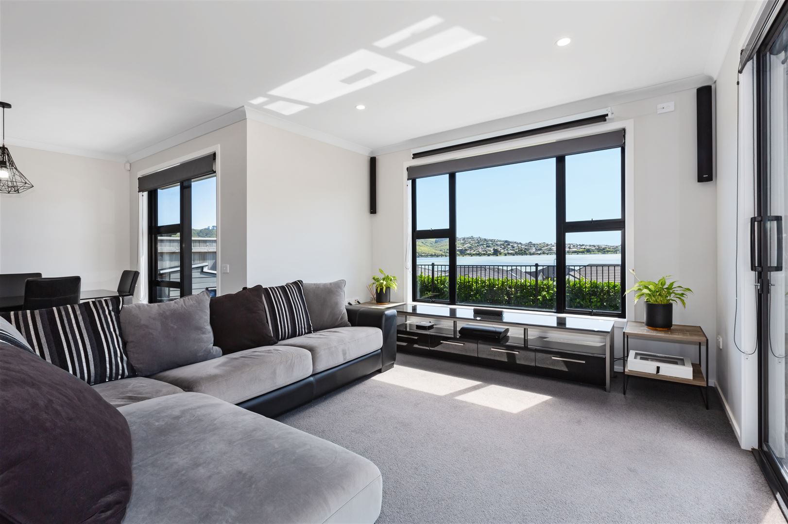 4 Ihakara Arthur Lane, Aotea, Porirua, 3 phòng ngủ, 0 phòng tắm