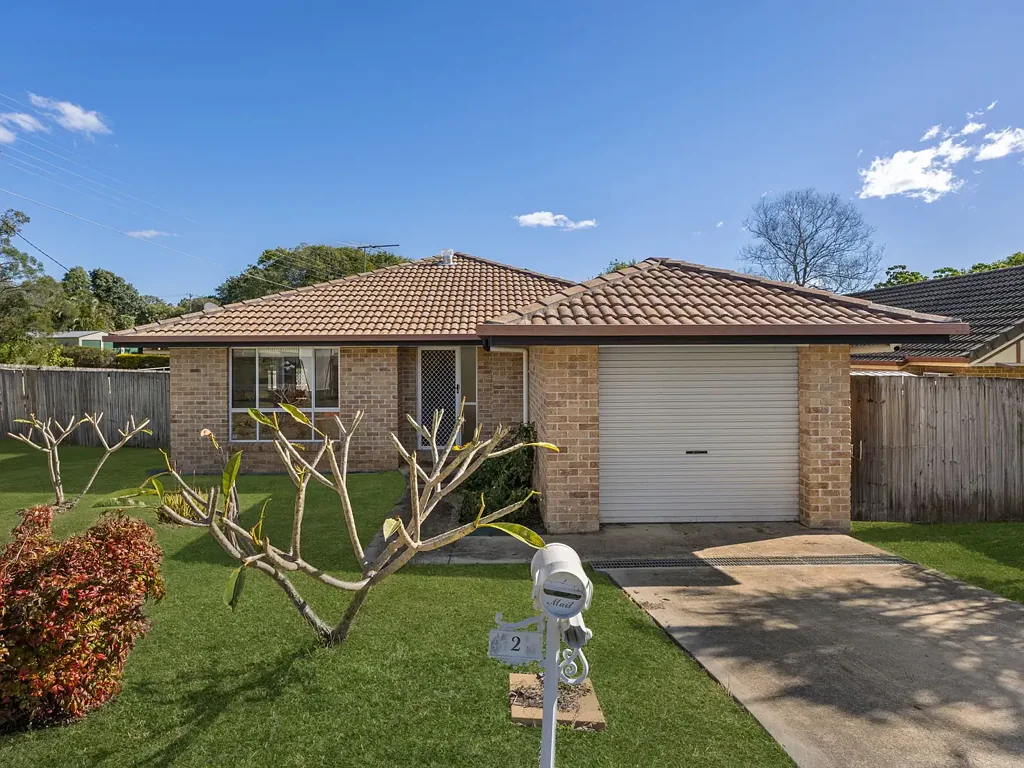 Redbank Plains 4Zimmer Prime Corner Position with Space to Spare