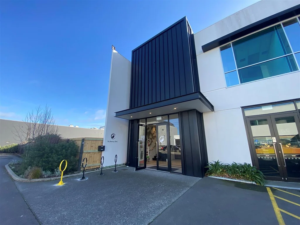 Riccarton High-Visibility Retail/Service Space