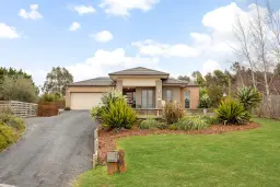 24 Clover Court, Romsey