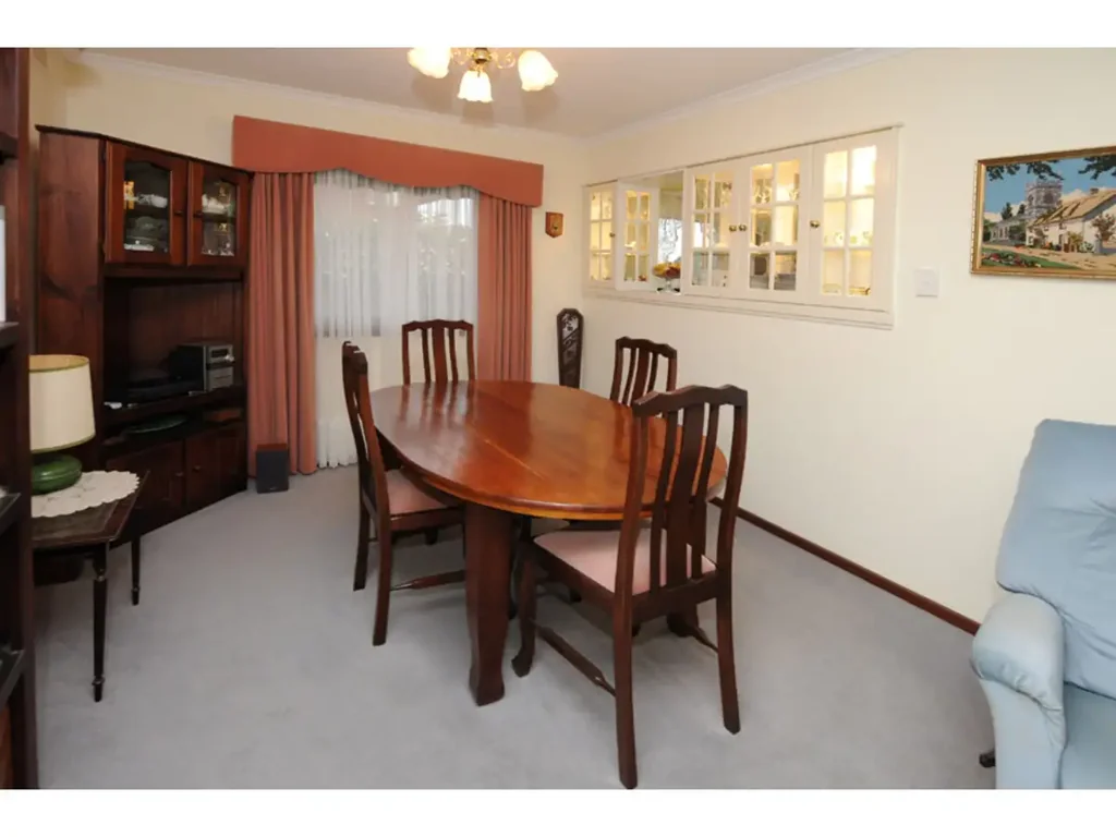 Comfortable home near Dromana Primary School