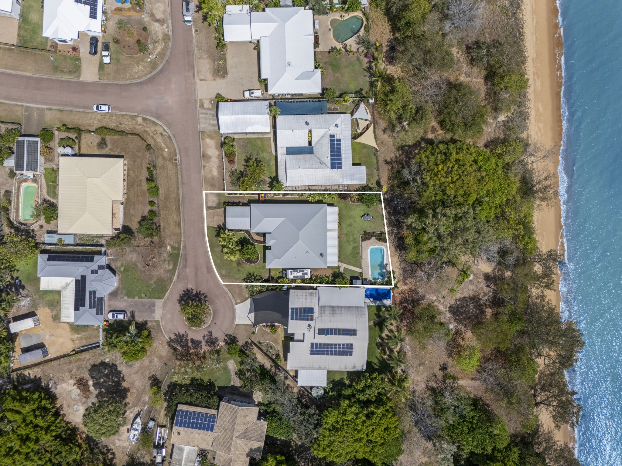 16 LASINDRA CT, BUSHLAND BEACH QLD 4818, 0 phòng ngủ, 0 phòng tắm, House