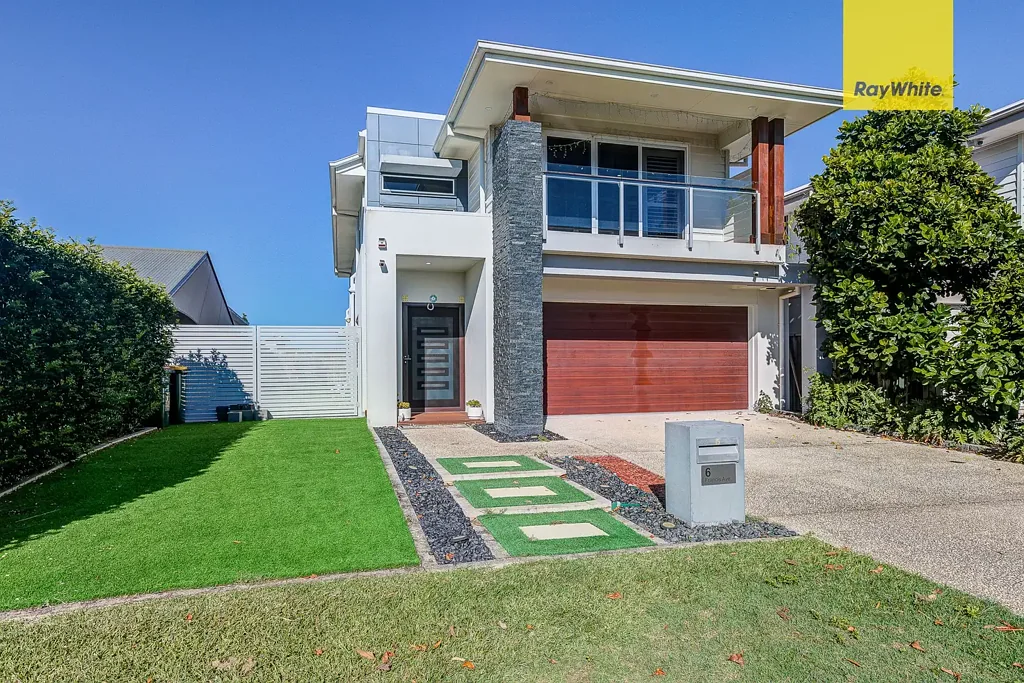 Modern Home with All Frills