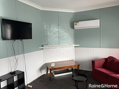 128 Bathurst Road, Orange, NSW 2800, 2房, 1浴, House