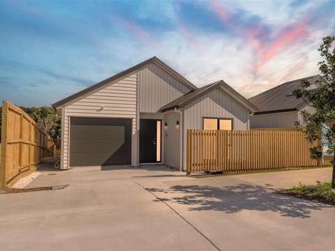 Gulf Harbour 4房  Great Location Brand New