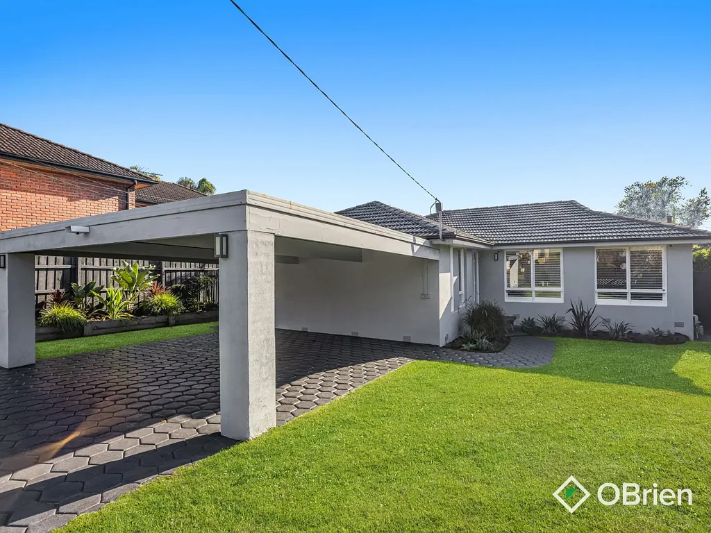 12 The Trossachs, Frankston, VIC 3199