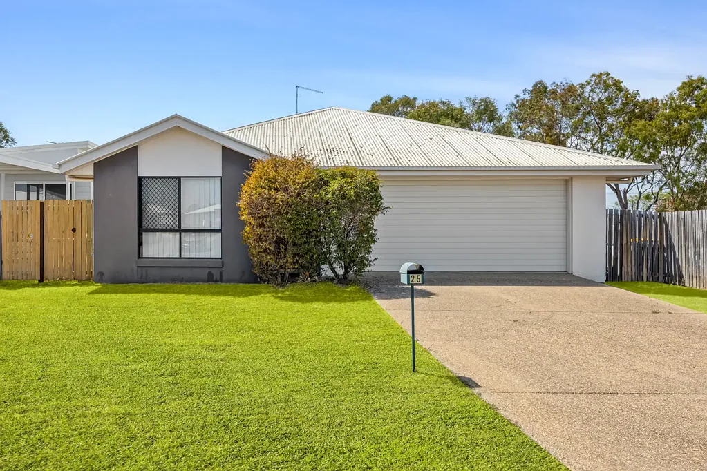 Gracemere 4Kwarto Quiet Gracemere Living, Close to Everyday Essentials