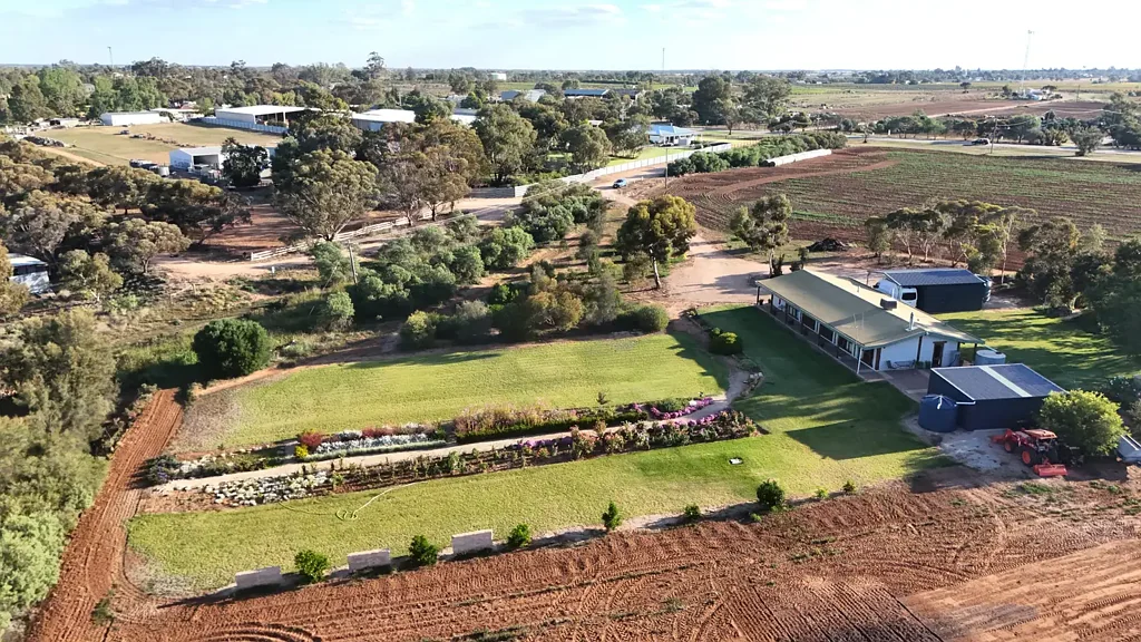 Nyah Lifestyle Living on Approx. 18 Acres