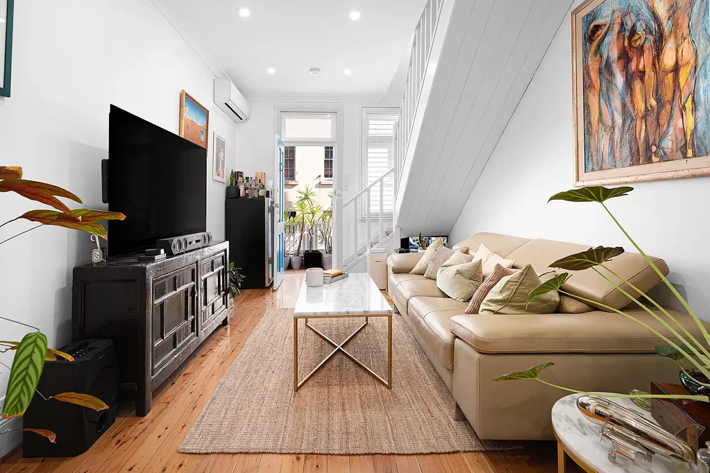 Paddington 2Moenga 'Ormond Cottage' - A Multi-Level Paddington Home with Rooftop Entertaining