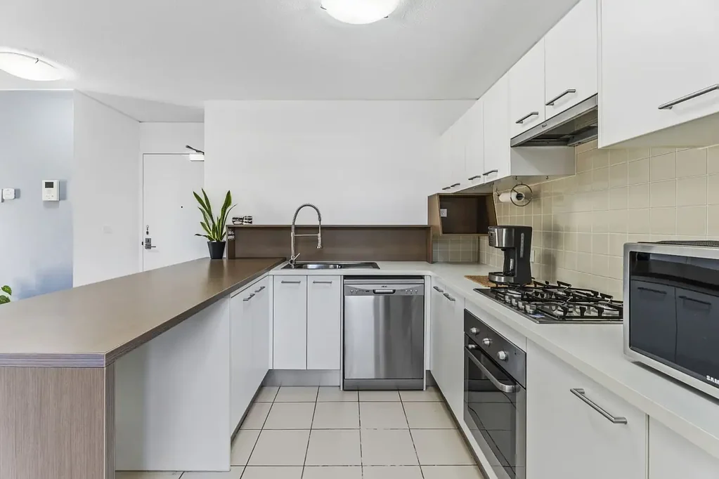 Helensvale 2ਬੈੱਡਰੂਮ Beautifully Renovated 2 Bedroom Apartment