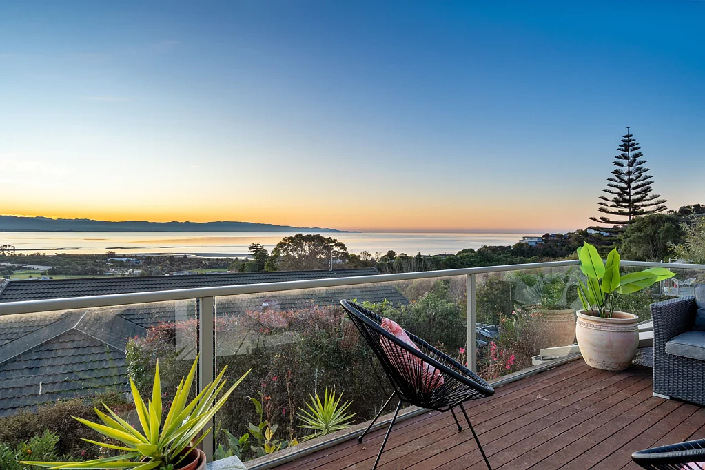 Tahunanui 4ਬੈੱਡਰੂਮ Privacy, personality and panoramic perfection