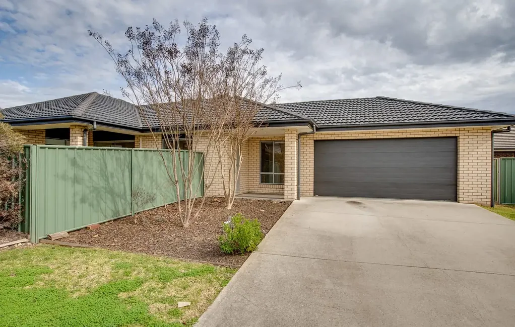 23 Inwood Crescent, Wodonga, VIC 3690