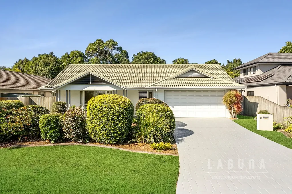 Noosaville 4房  Effortless Living In The Heart Of Noosaville
