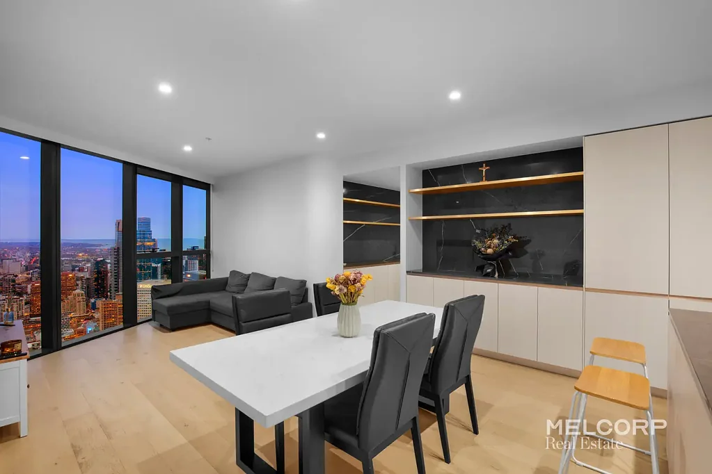 Melbourne 2chambre A Rare High-Floor Jewel in Melbourne's Tallest Tower
