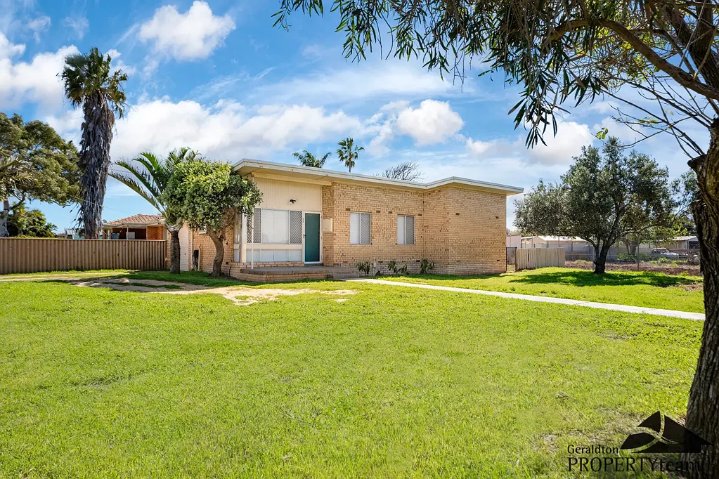 32 Devenish Street, Utakarra, WA 6530