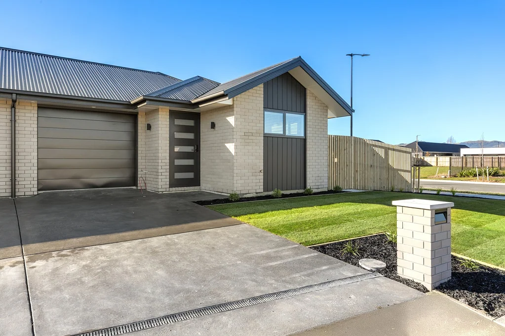 Brand New 2 Bedroom with Garage