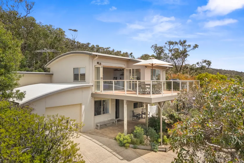 Anglesea 4房  SERENE COASTAL LIVING WITH SPECTACULAR VIEWS